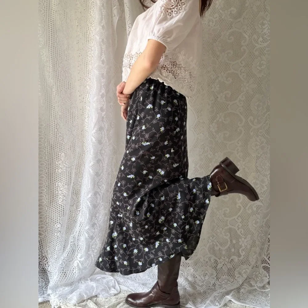 Vintage Sag Harbor Black Floral Midi Skirt Y2K Cottagecore